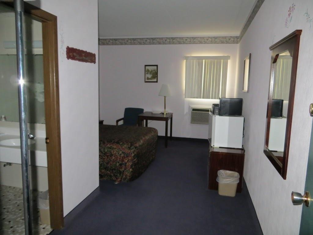The Bluffs Inn & Suites Decorah Exterior foto